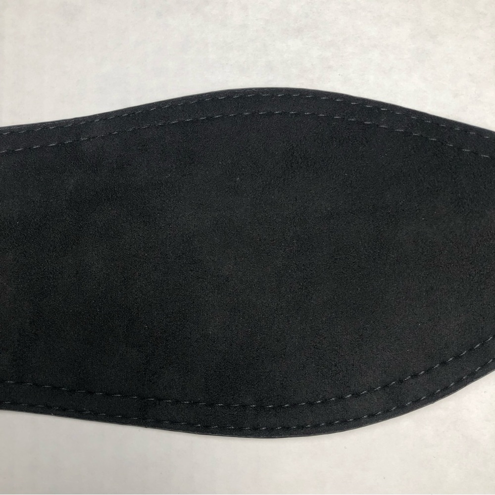 ⭐️NEW⭐️Faux Suede Self Tie Belt - Picture 4 of 5